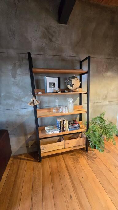 Apartment 3 - Haddin Court - Industrial Glam Blenheim Esterno foto